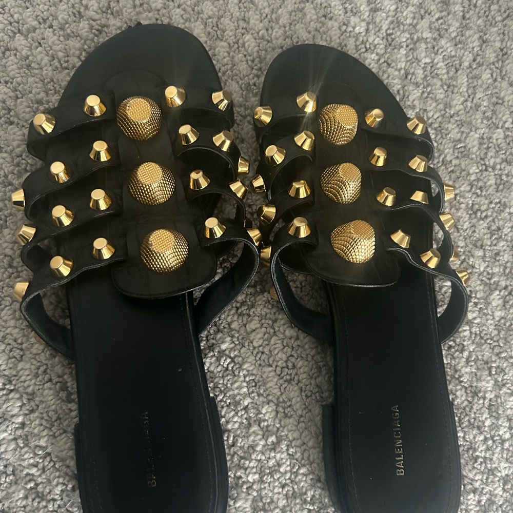 BALENCIAGA Agneau Black and Gold Studded Women's Sandals, Size 38~ - Picture 2 of 7